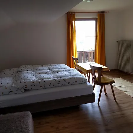 ファームステイ Maurachbauer シュトゥンム